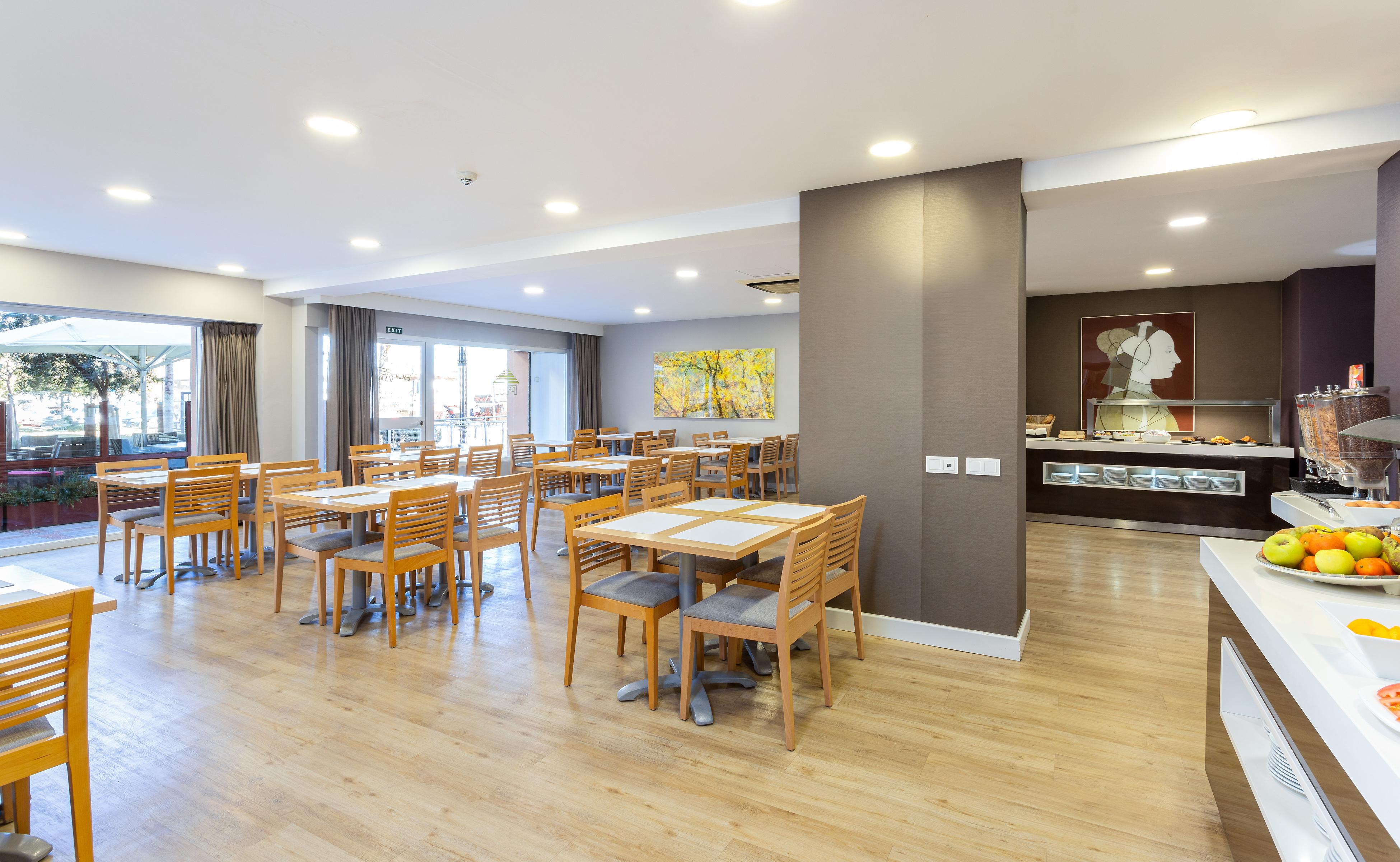 Hotel Apartamentos Pyr Fuengirola Dış mekan fotoğraf