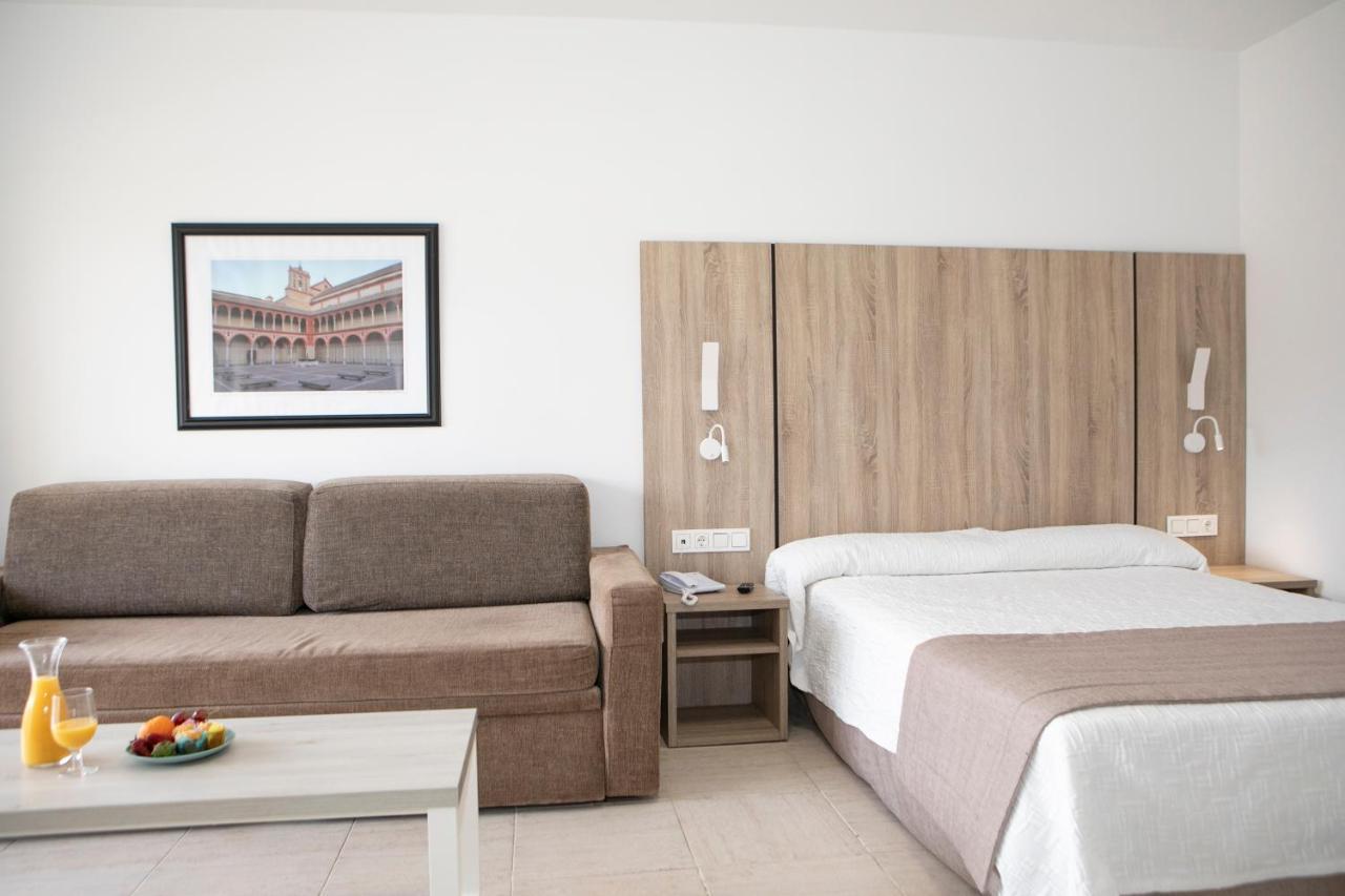 Hotel Apartamentos Pyr Fuengirola Dış mekan fotoğraf