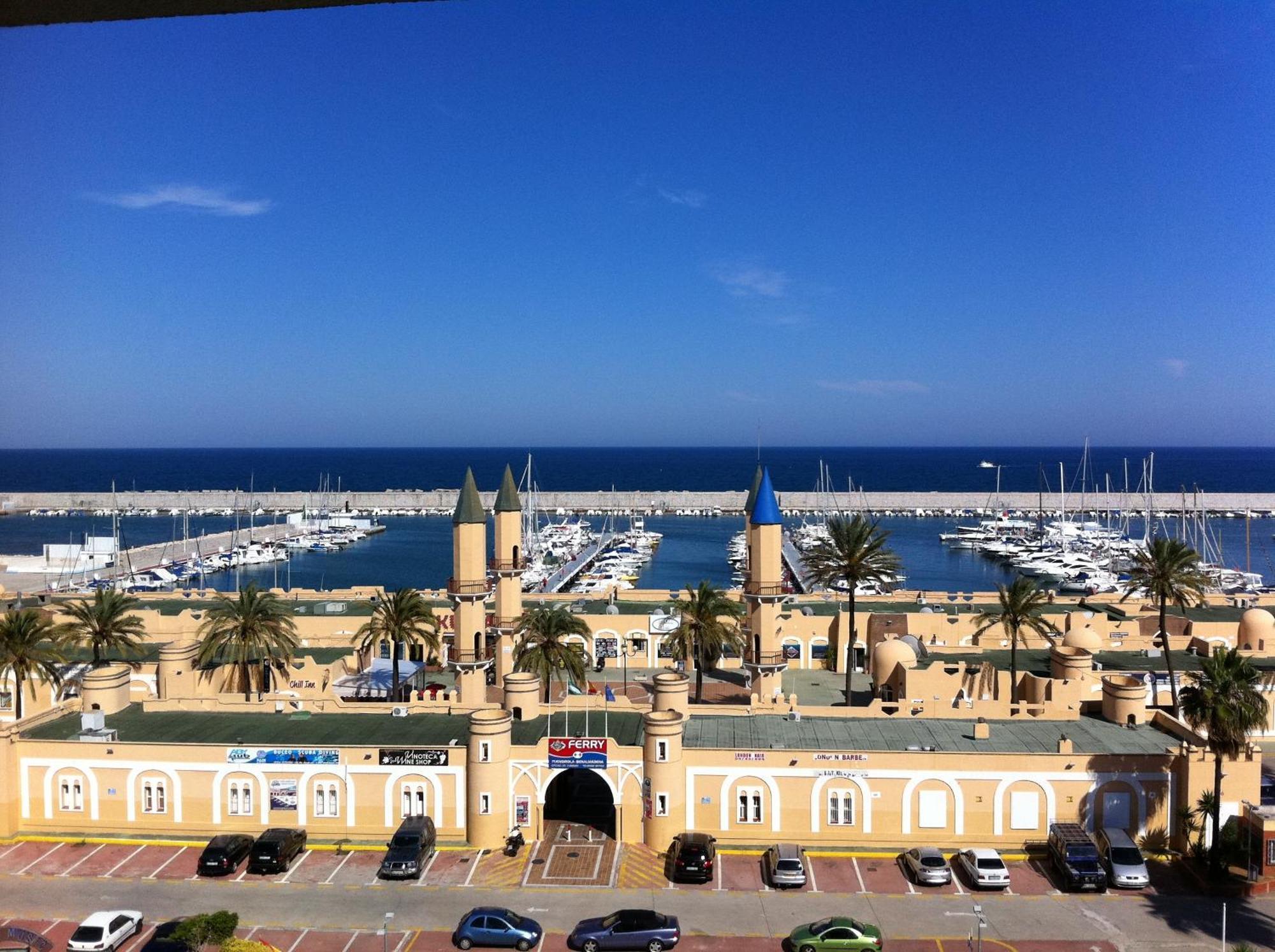 Hotel Apartamentos Pyr Fuengirola Dış mekan fotoğraf