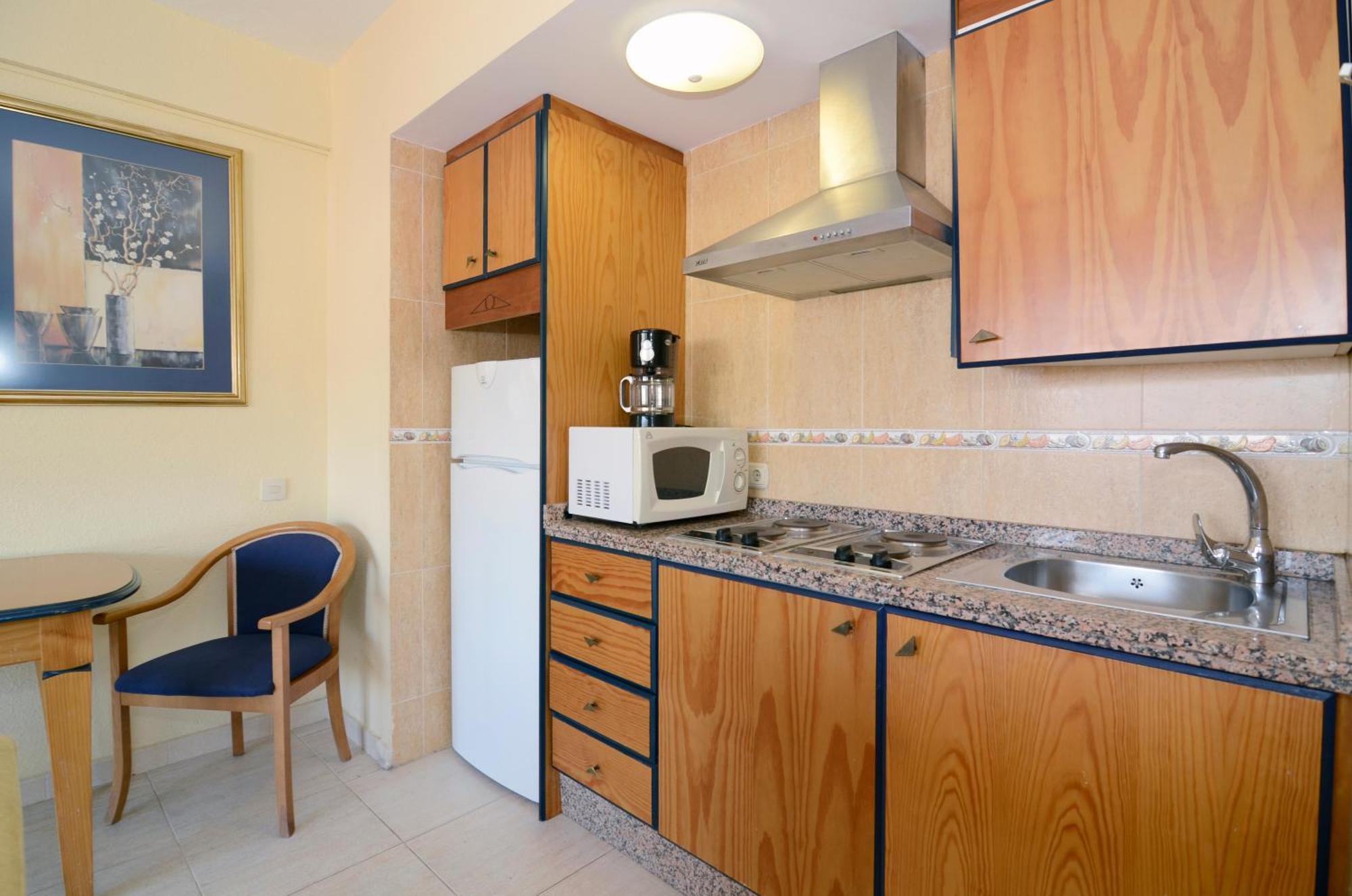 Hotel Apartamentos Pyr Fuengirola Dış mekan fotoğraf