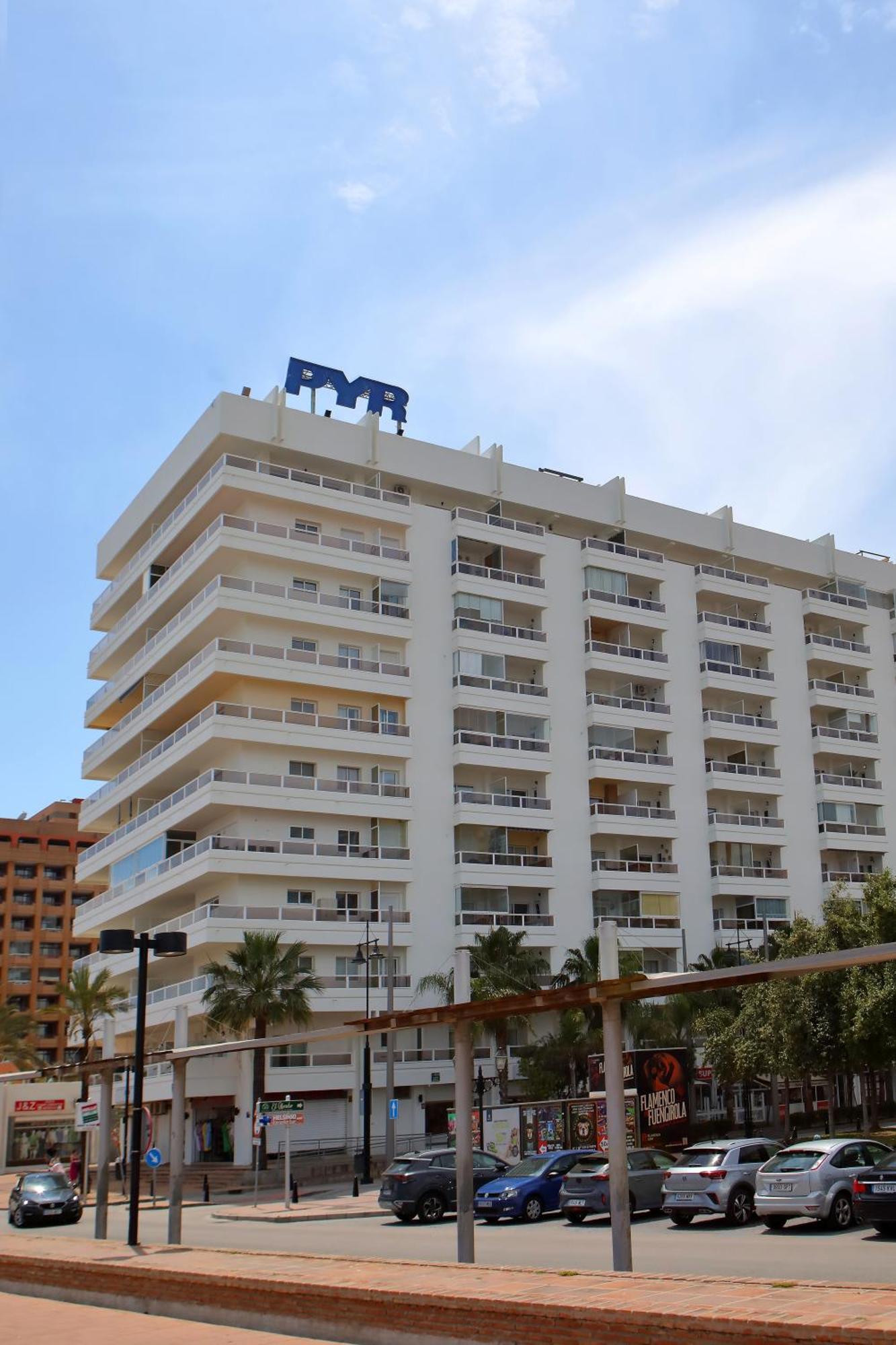 Hotel Apartamentos Pyr Fuengirola Dış mekan fotoğraf