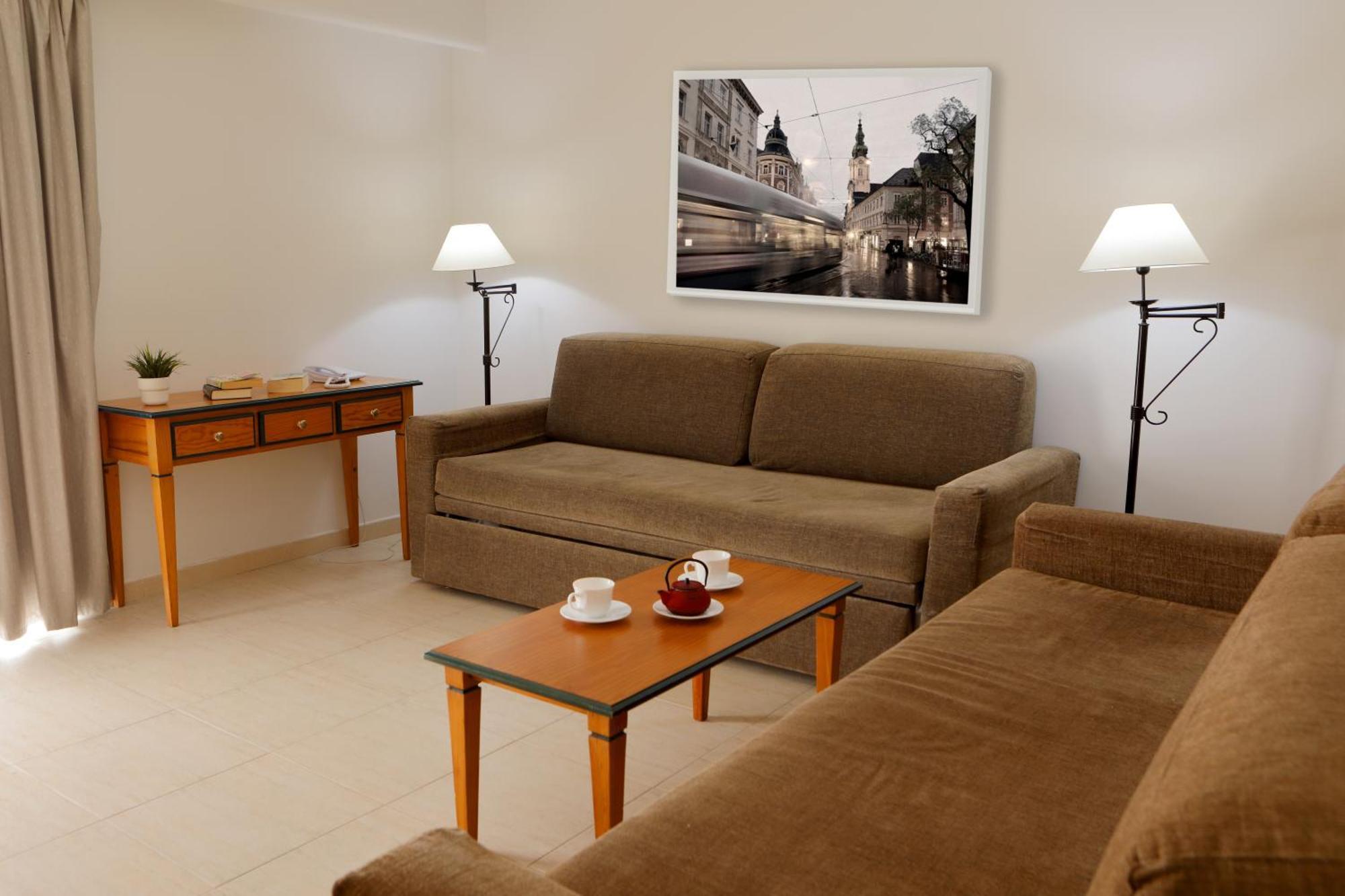 Hotel Apartamentos Pyr Fuengirola Dış mekan fotoğraf