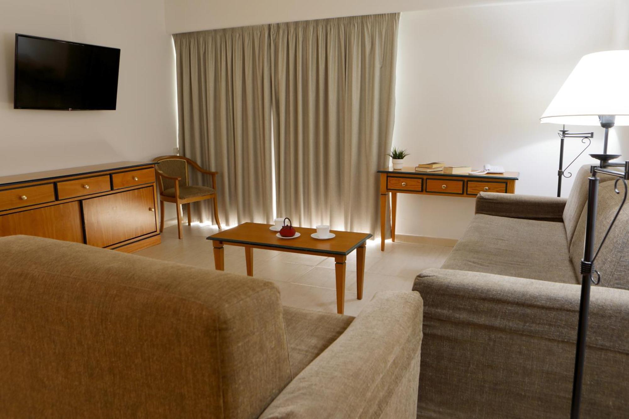 Hotel Apartamentos Pyr Fuengirola Dış mekan fotoğraf